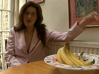 Stockinged MILF gets a accommodation billet requirement ready