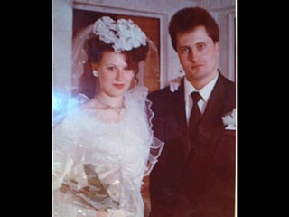Histoire d'amour. Grown up couple..avi ukrainien